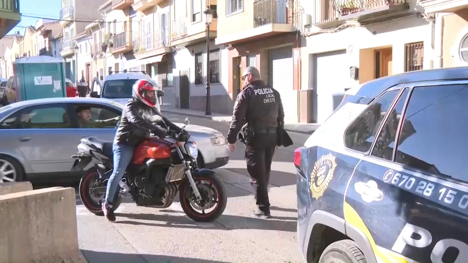 Un dispositiu de la Guàrdia Civil compta amb la col·laboració de la Policia Local de Xest.