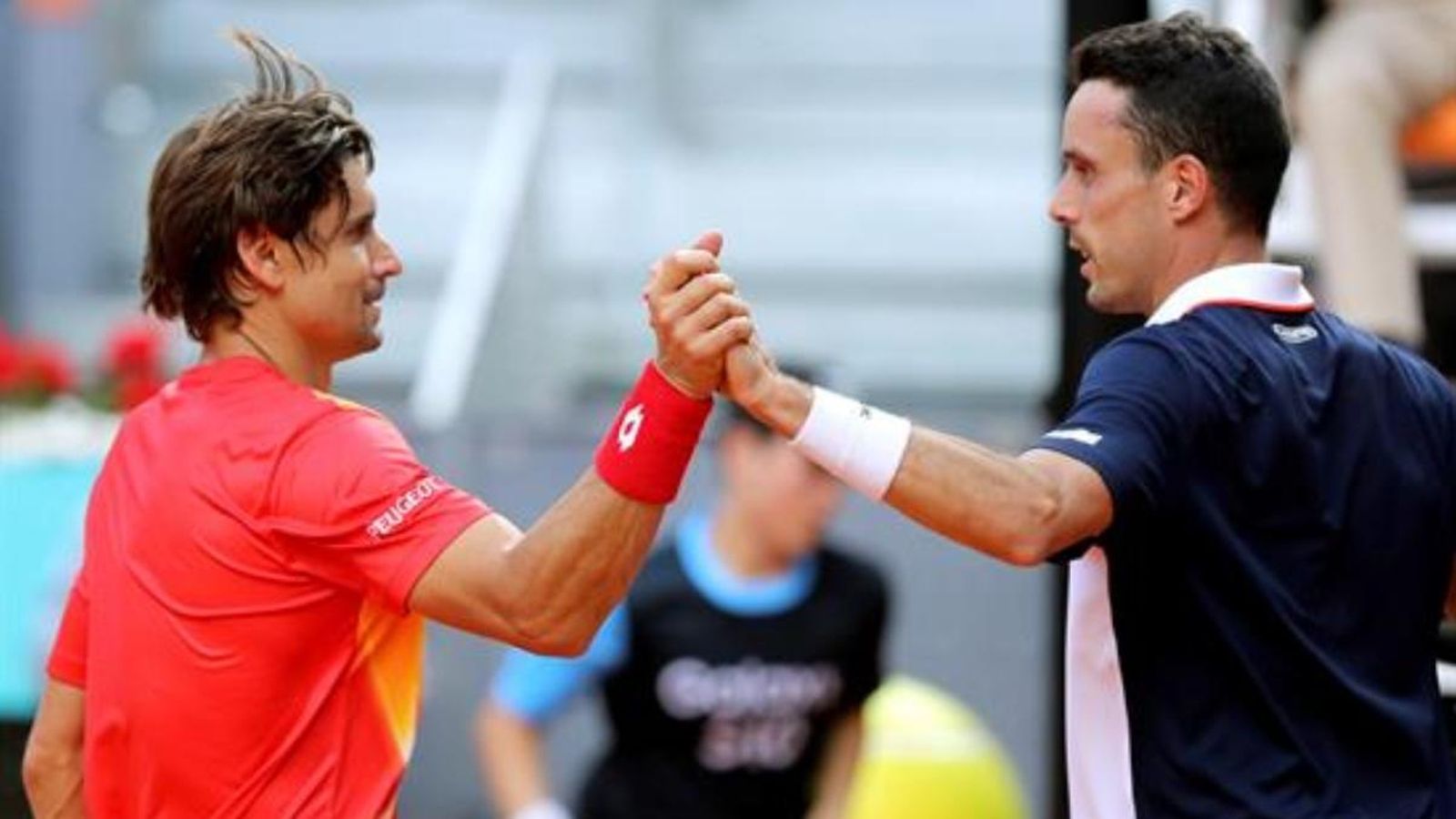 Ferrer continua en l'Obert de Madrid després de guanyar a Bautista Ferrer continua en l\'Obert de Madrid després de guanyar a Bautista