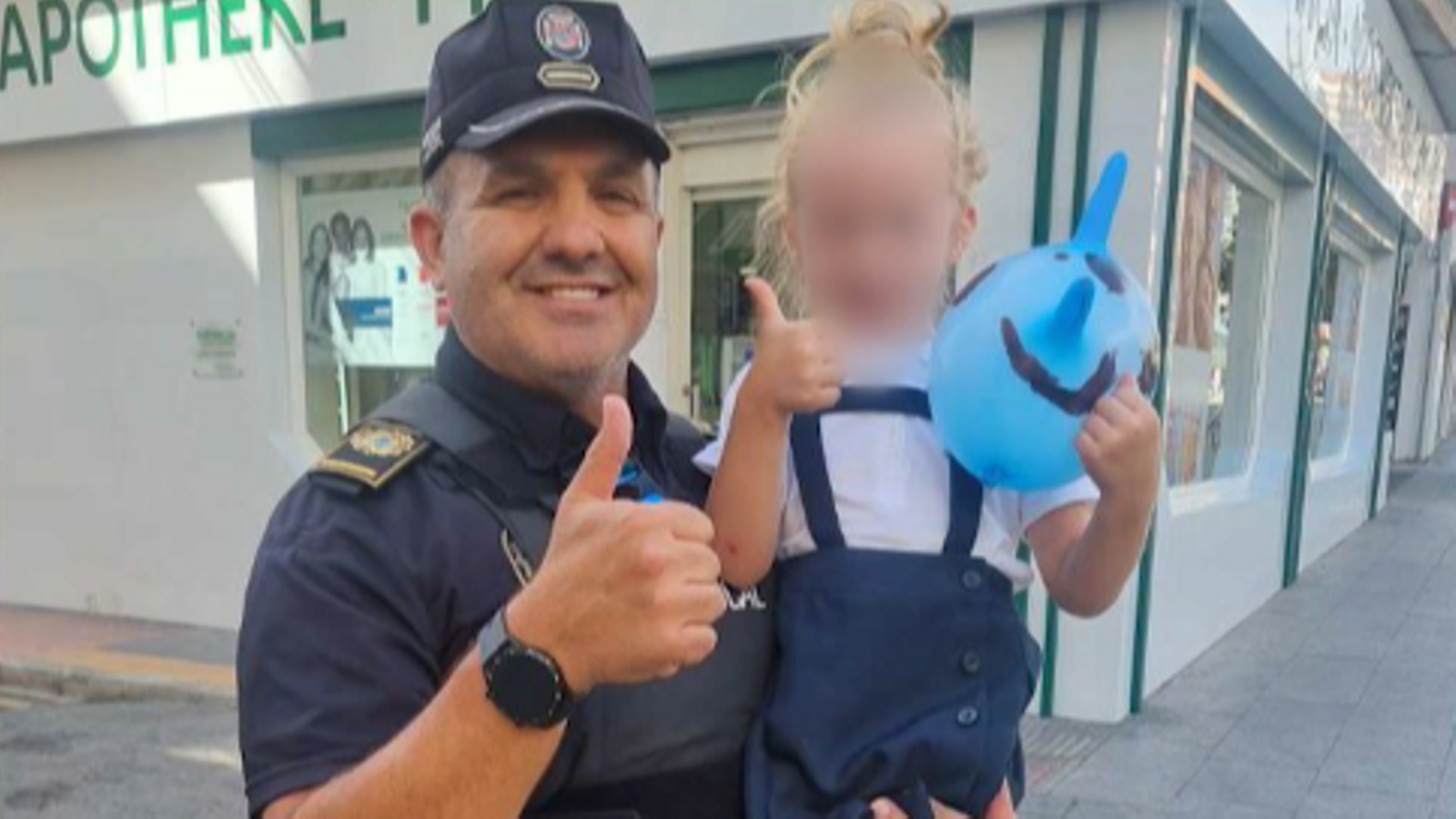 Luis Manuel Rosselló ha salvat una xiqueta de morir ofegada