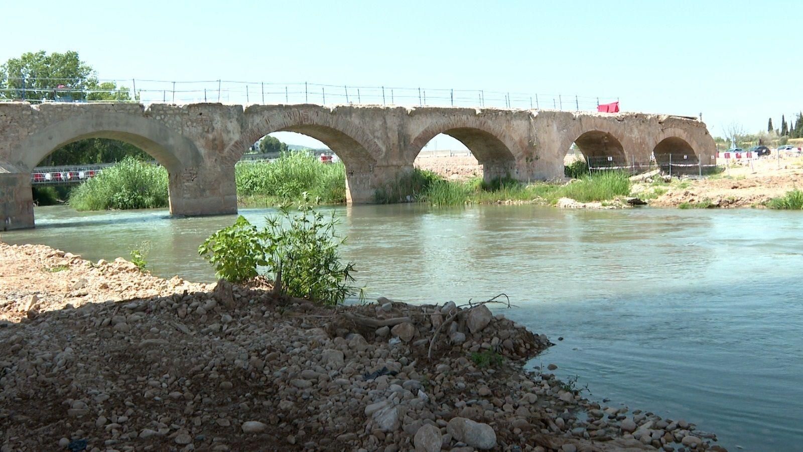 Riba-roja, sense zona de bany enguany Riba-roja, sense zona de bany enguany