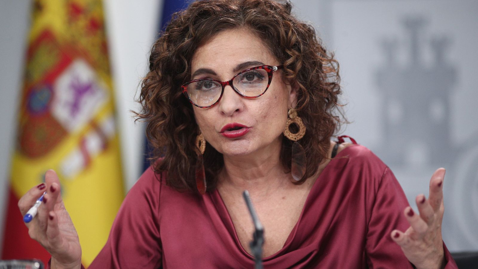 La portaveu del govern espanyol i ministra d'Hisenda, María Jesús Montero, en roda de premsa