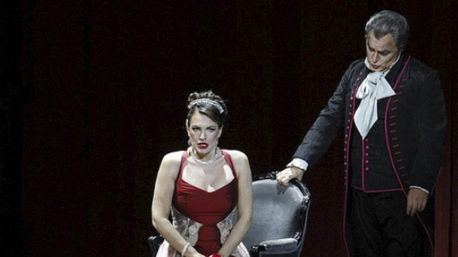 Ainhoa arteta durant la interpretació de ‘Tosca’.