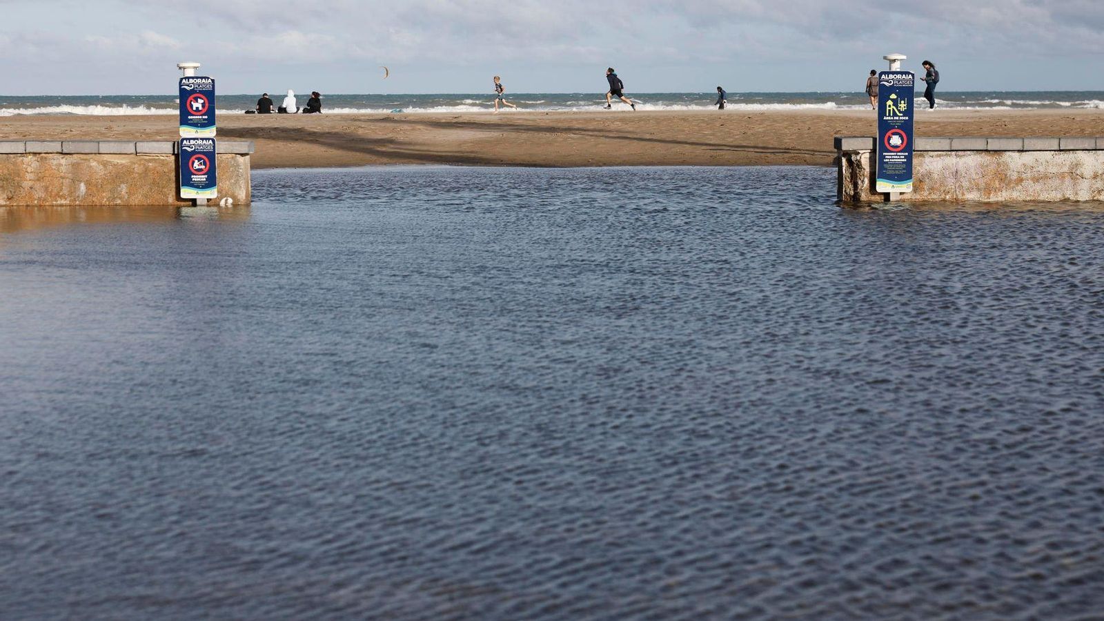 El passeig de la platja de la Patacona a Alboraia, negat este cap de setmana