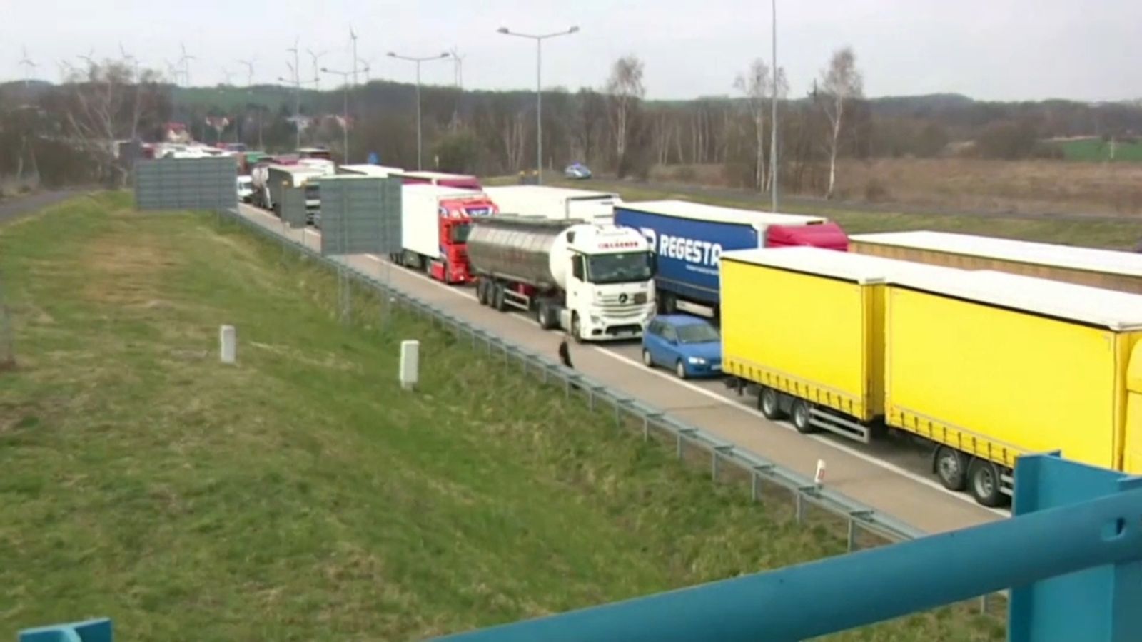 Von der Leyen critica la falta de solidaritat d’alguns països europeus