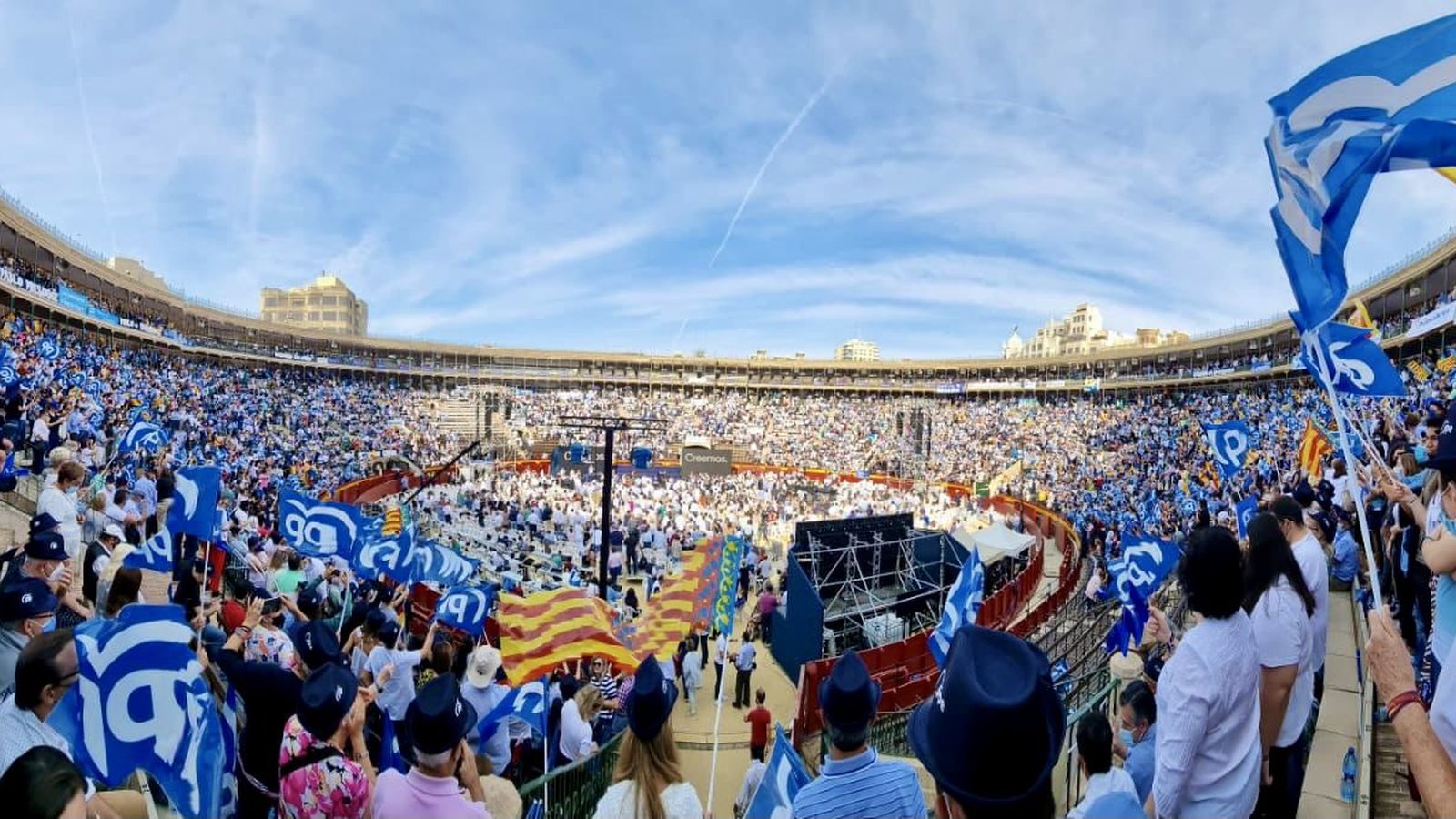 La plaça de bous de València en la darrera jornada de la convenció nacional del PP