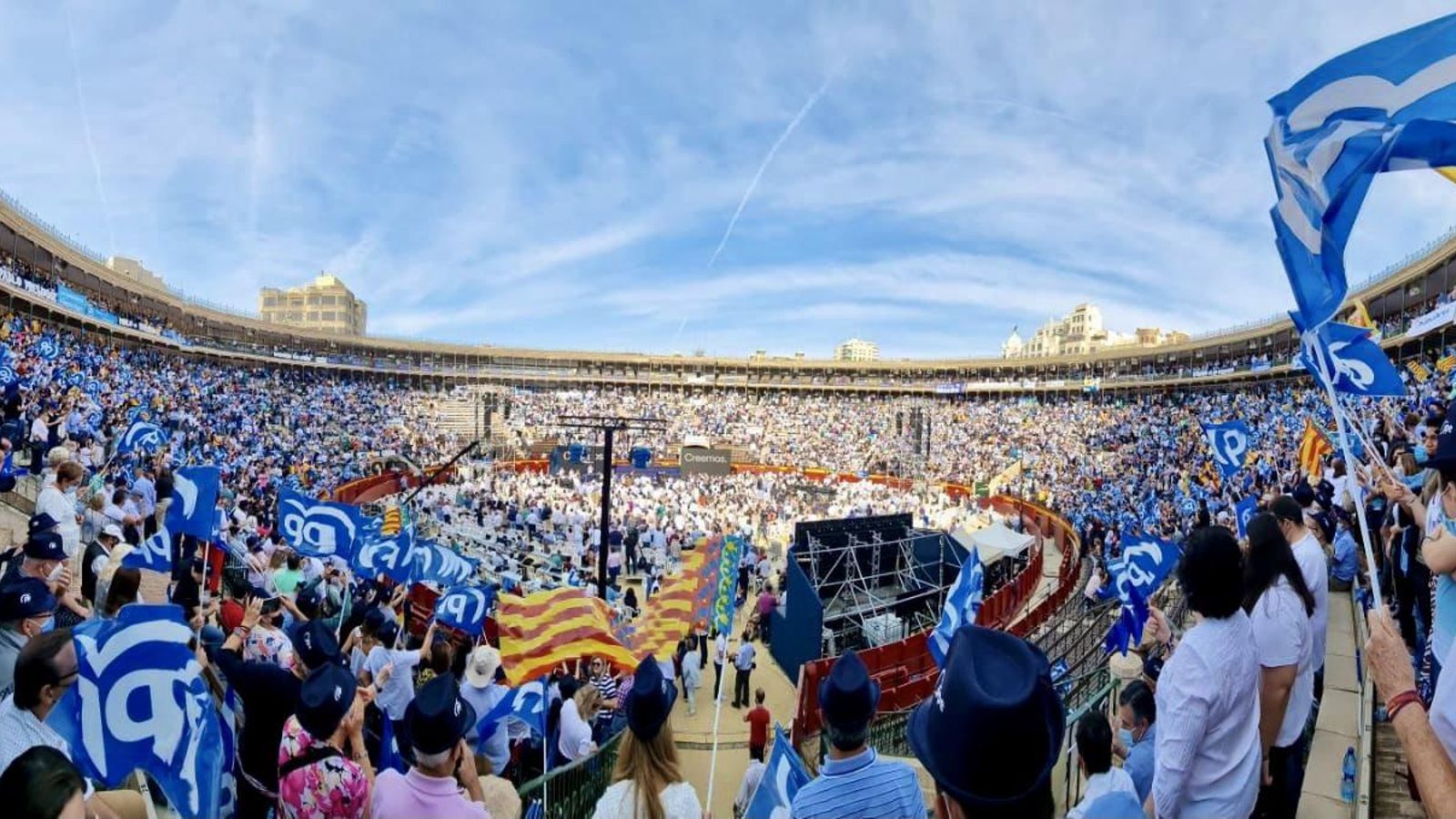 La plaça de bous de València en la darrera jornada de la convenció nacional del PP La plaça de bous de València en la darrera jornada de la convenció nacional del PP