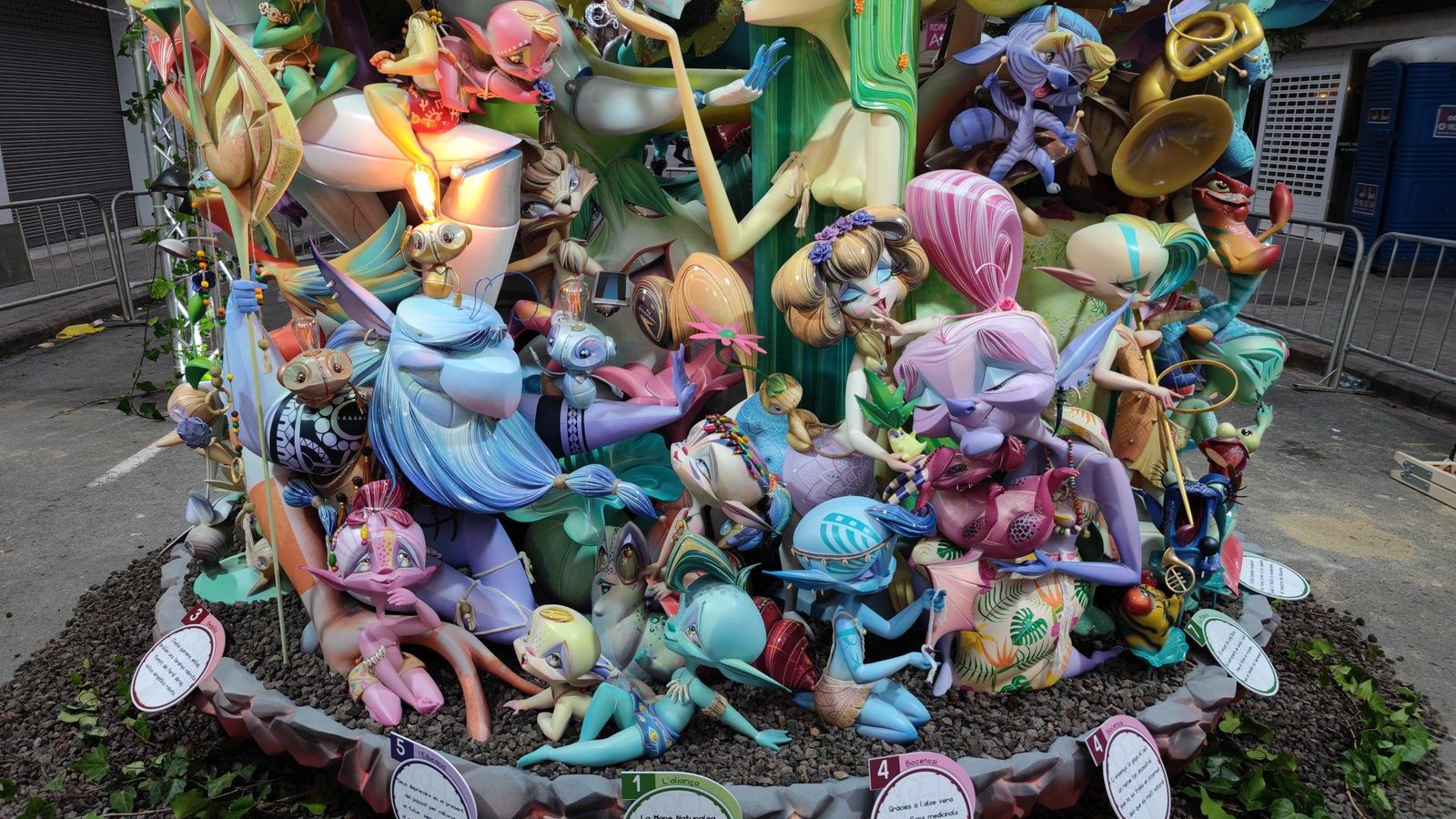 Falla Gayano Luch, primer premi de la secció especial d'infantil