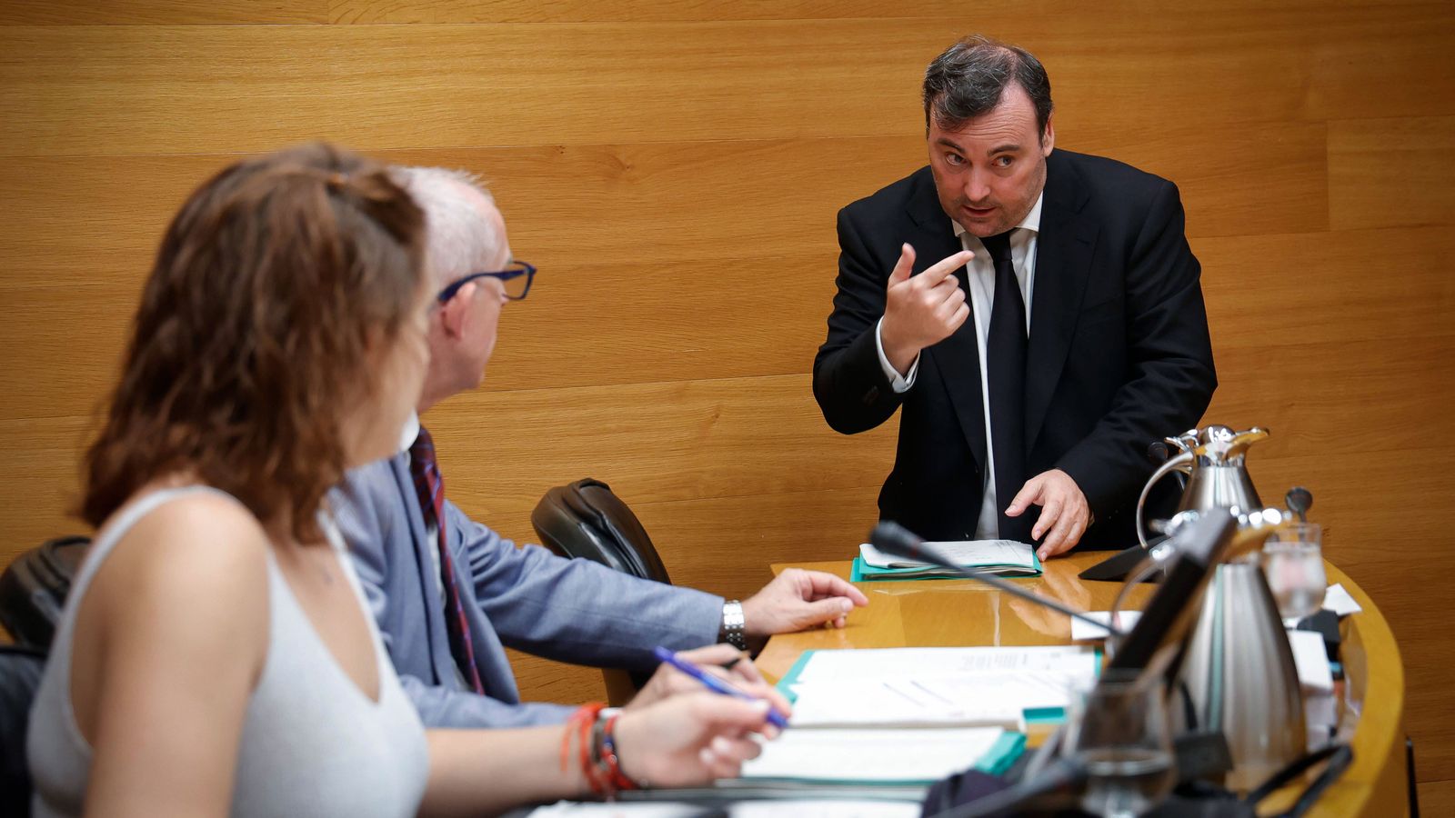 El diputat de Vox, David Muñoz, en una sala de les Corts, en una imatge d'arxiu