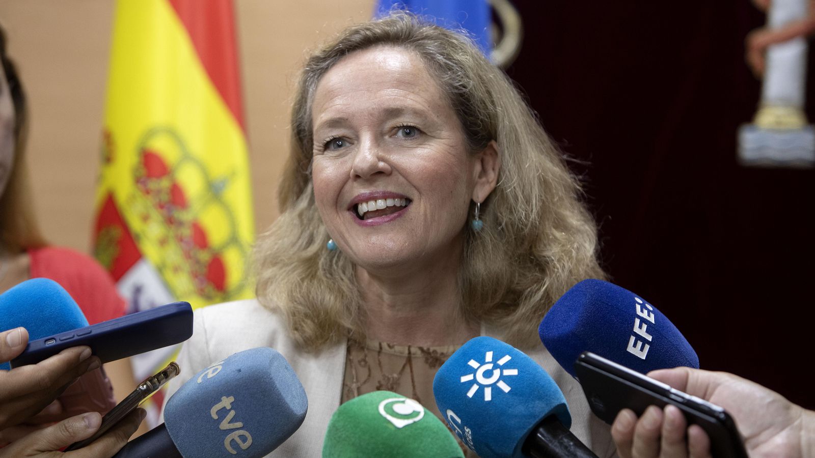 La vicepresidenta primera i ministra d'Assumptes Econòmics, Nadia Calviño, aquest dissabte a Cadis