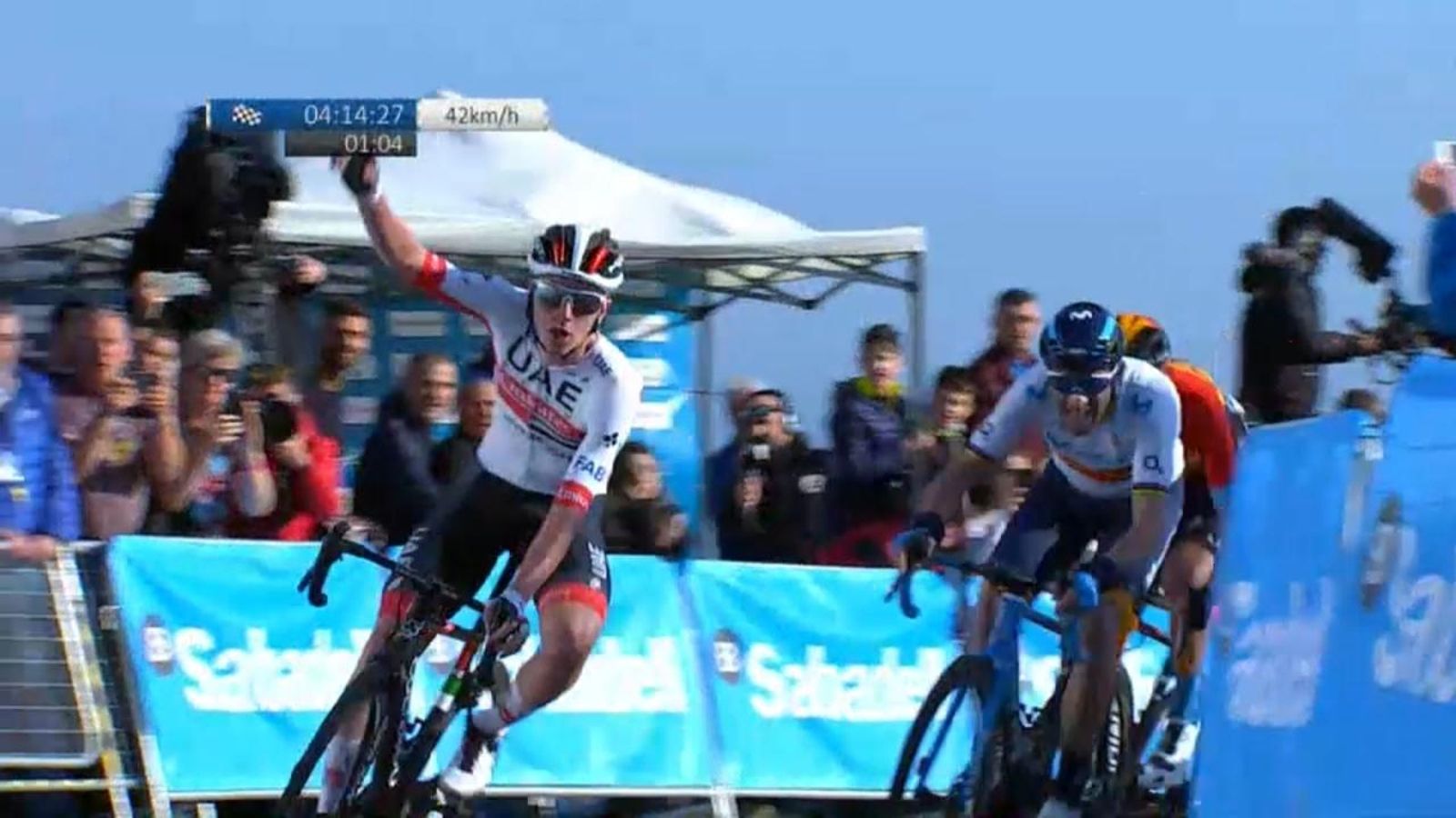 VÍDEO | Pogacar s\'imposa a Valverde i és el nou líder de la Volta a la Comunitat Valenciana