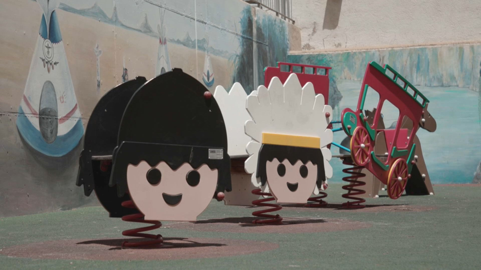 Parc infantil a Castalla inspirat en Playmobil