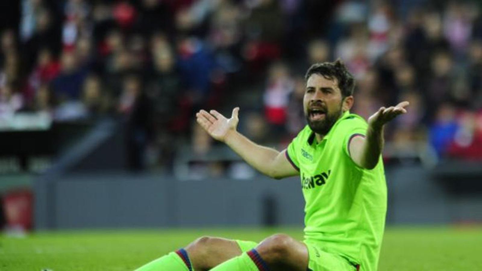 El VAR i Munuera Montero impedeixen que el Llevant puntue a San Mamés