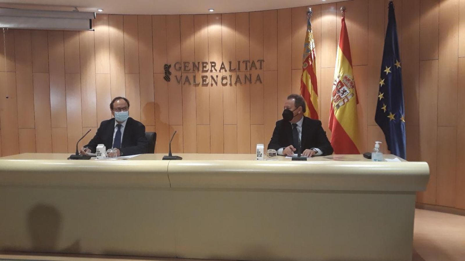 Vicent Soler, conseller d'Hisenda i Ismael García, vicepresident d'ASCER
