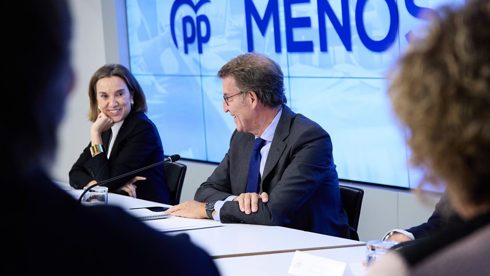 La secretària general del PP, Cuca Gamarra, i el president, Alberto Núñez Feijóo, aquest dilluns