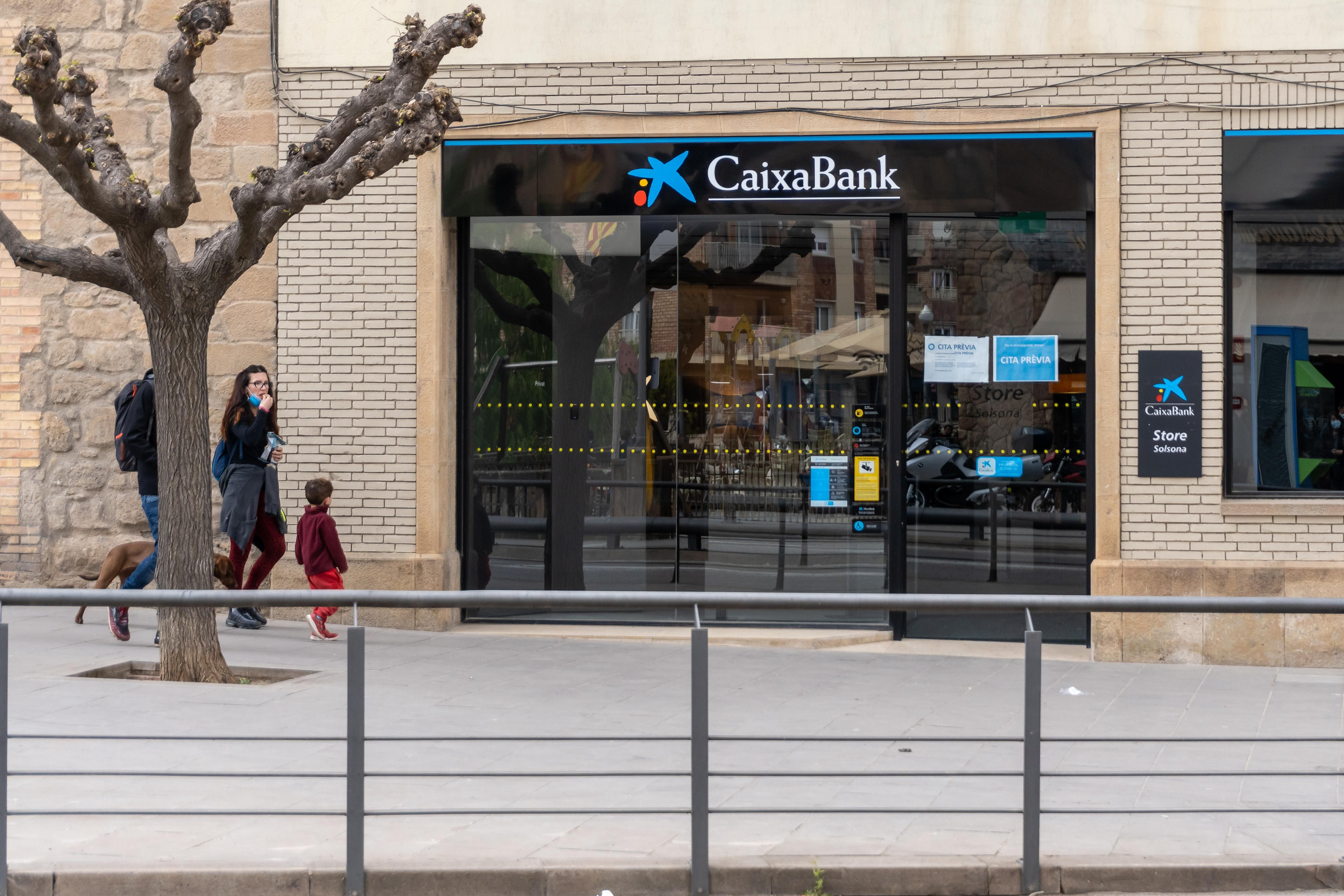 Oficina de CaixaBank a València Oficina de CaixaBank a València