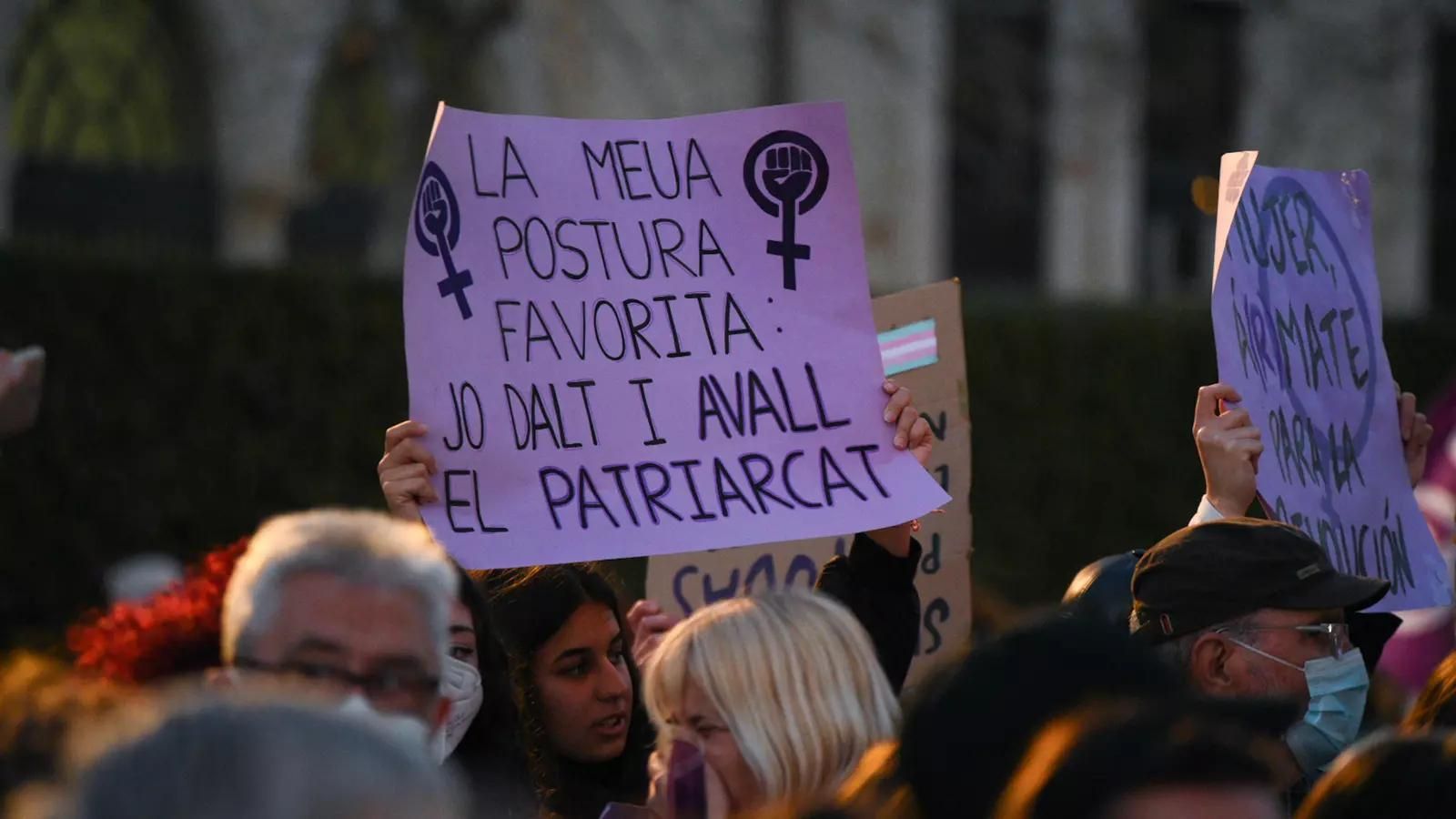 Imatge d'arxiu d'una manifestació del 8M a València