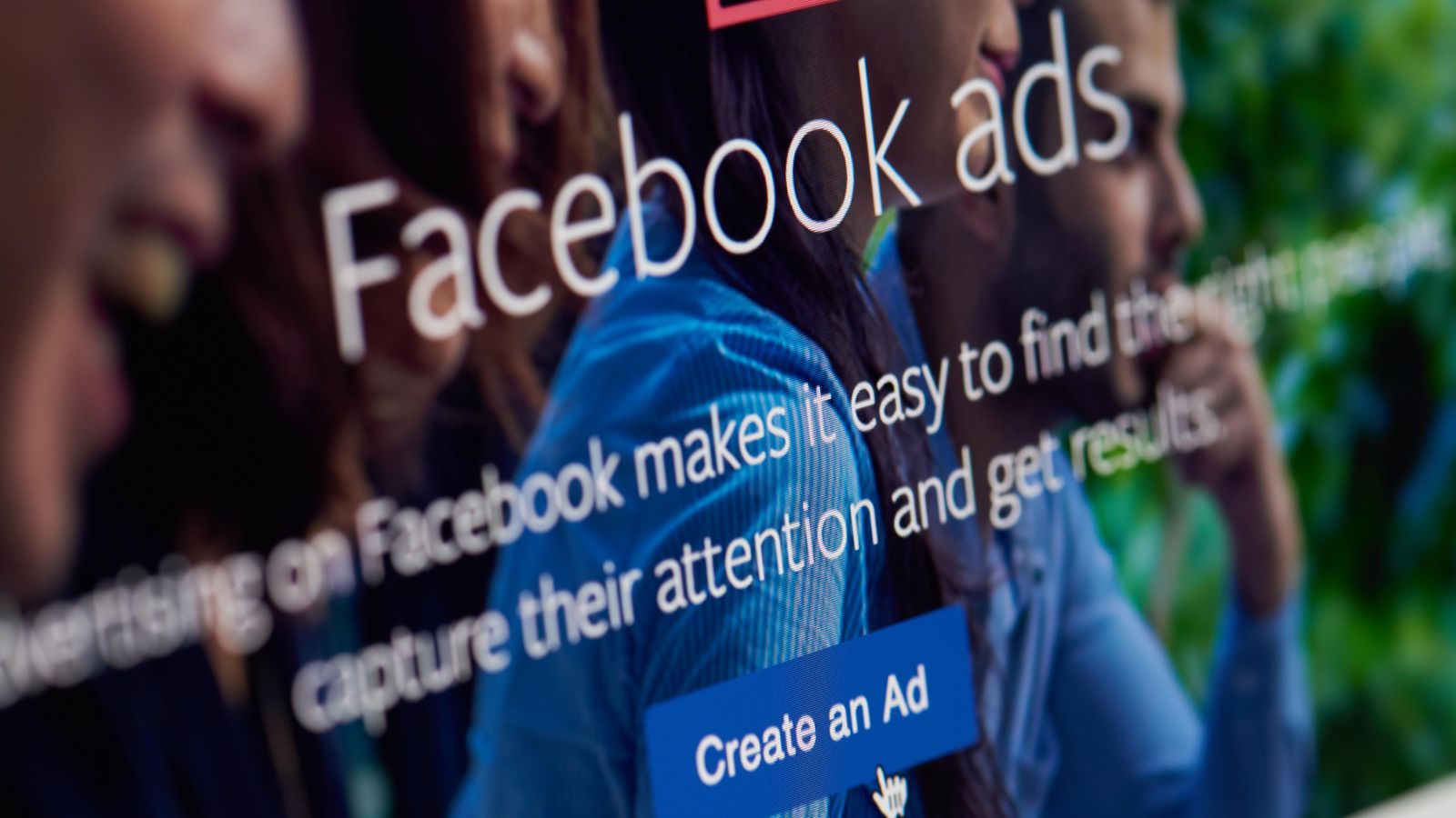 L'ús de les dades dels clients que fa Facebook fa sospitar Brussel·les