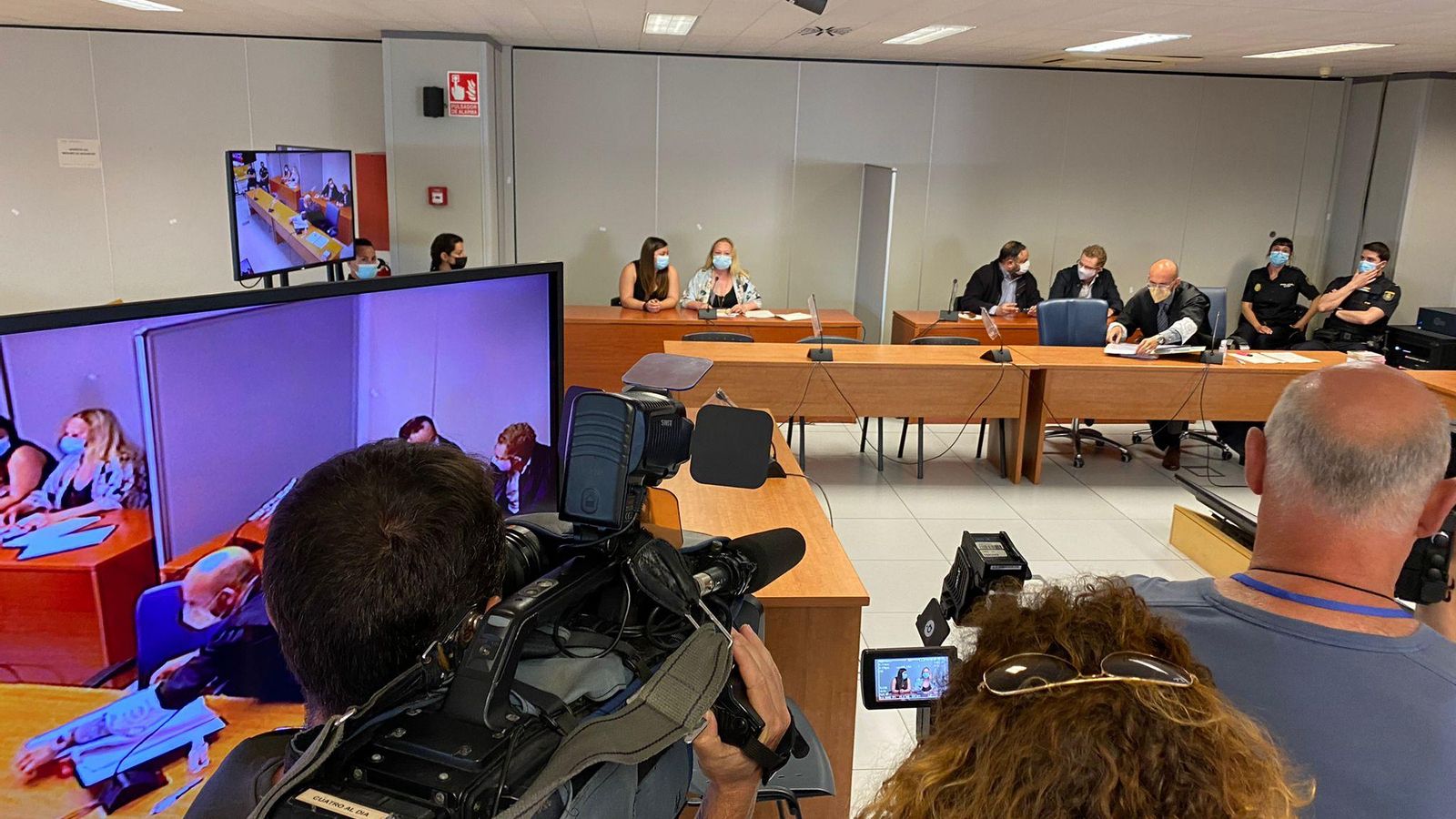 Els moments previs a la lectura del veredicte a la Ciutat de la Justícia de València