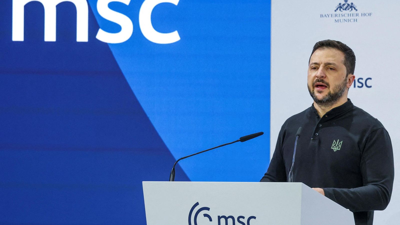 El president d’Ucraïna, Volodímir Zelenski, durant la seua intervenció en la conferència de seguretat de Múnic El president d’Ucraïna, Volodímir Zelenski, durant la seua intervenció en la conferència de seguretat de Múnic