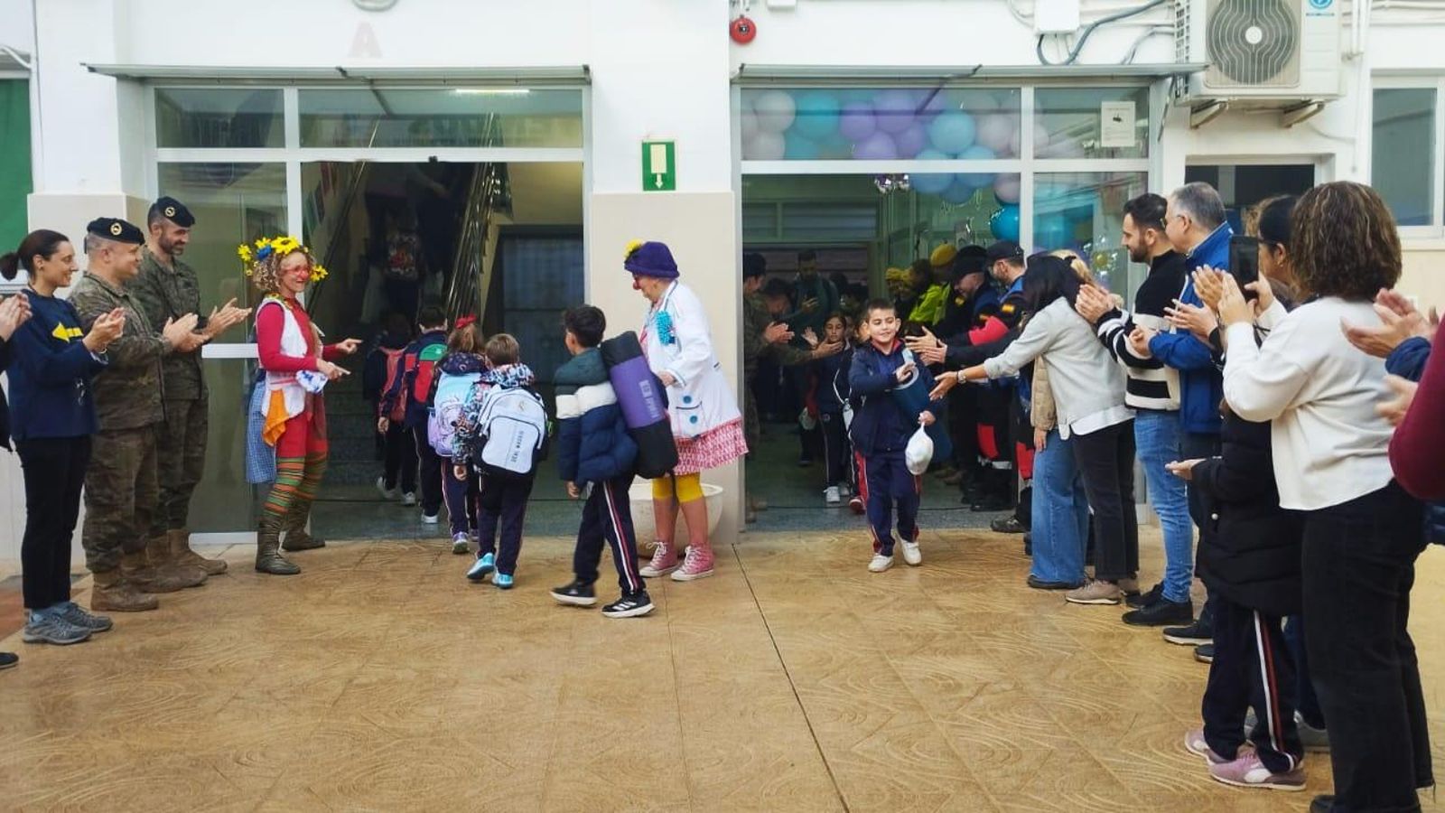 L'alumnat del centre La Inmaculada torna a les classes