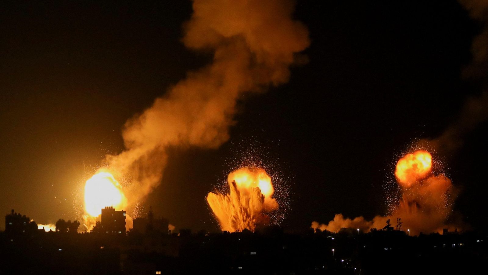 Projectils israelians impacten en la Franja de Gaza