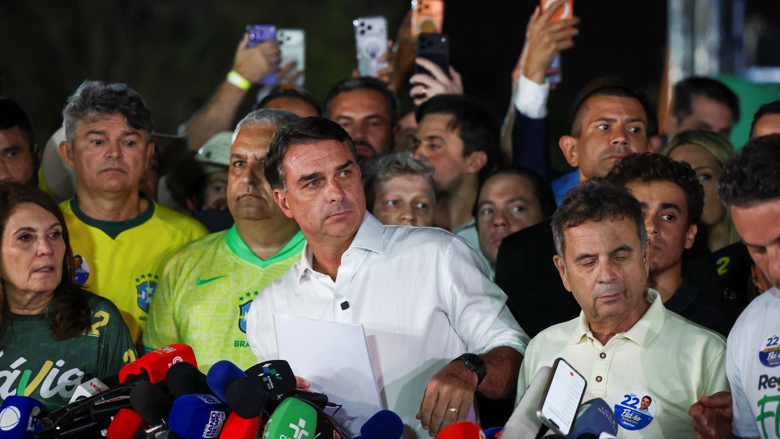 El senador Flávio Bolsonaro, en un acte a Brasil
