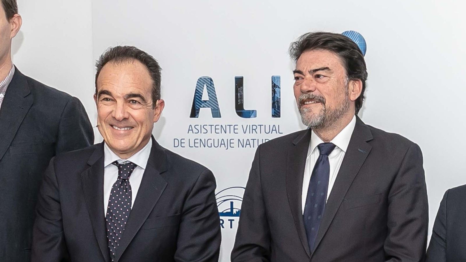 El nou regidor d'Urbanisme a Alacant, Antonio Peral, i l'alcalde, Luis Barcala