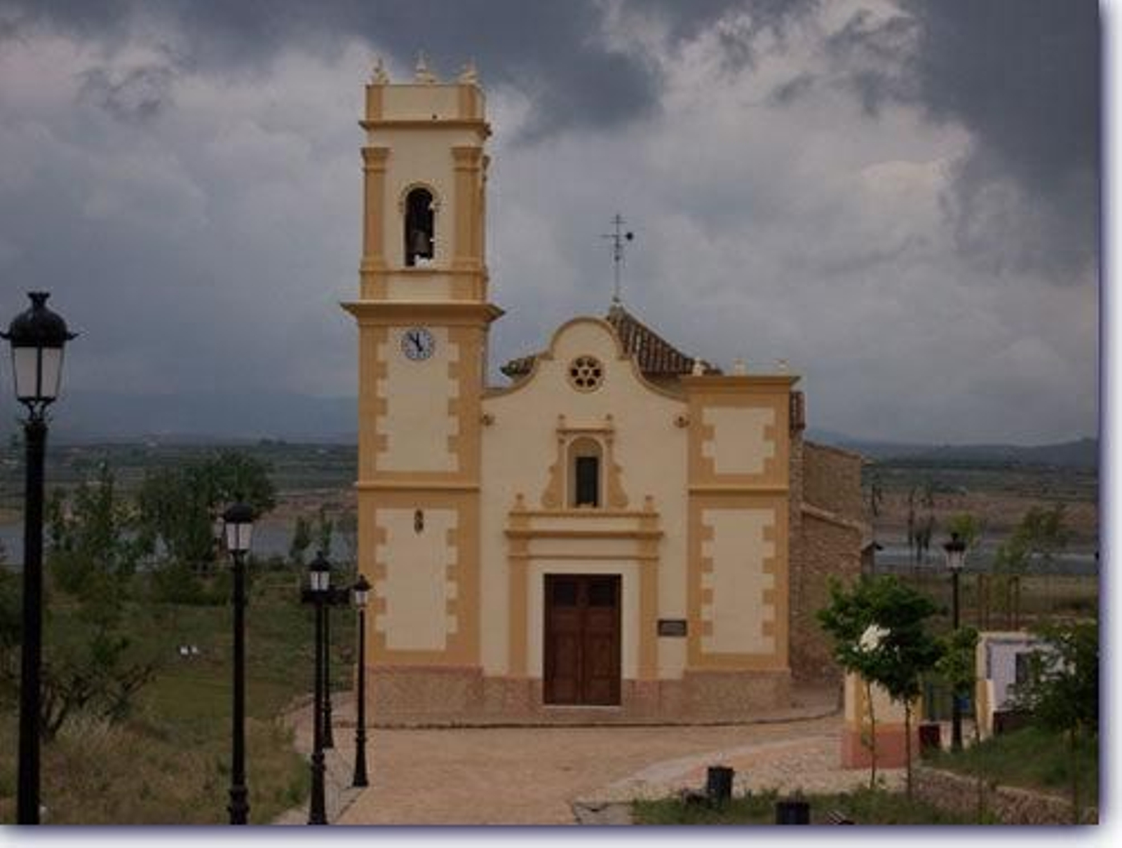 Guadasséquies, la Vall d'Albaida, va ser traslladat a una nova ubicació per la construcció de l'embasament de Bellús