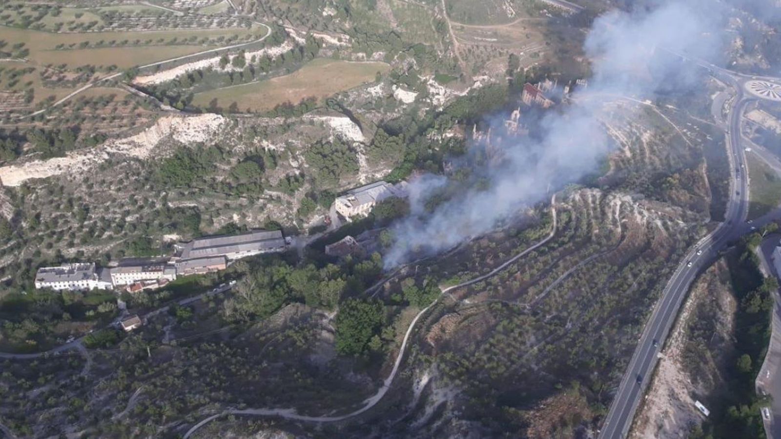 Imatges aèries de l'incendi d'Alcoi