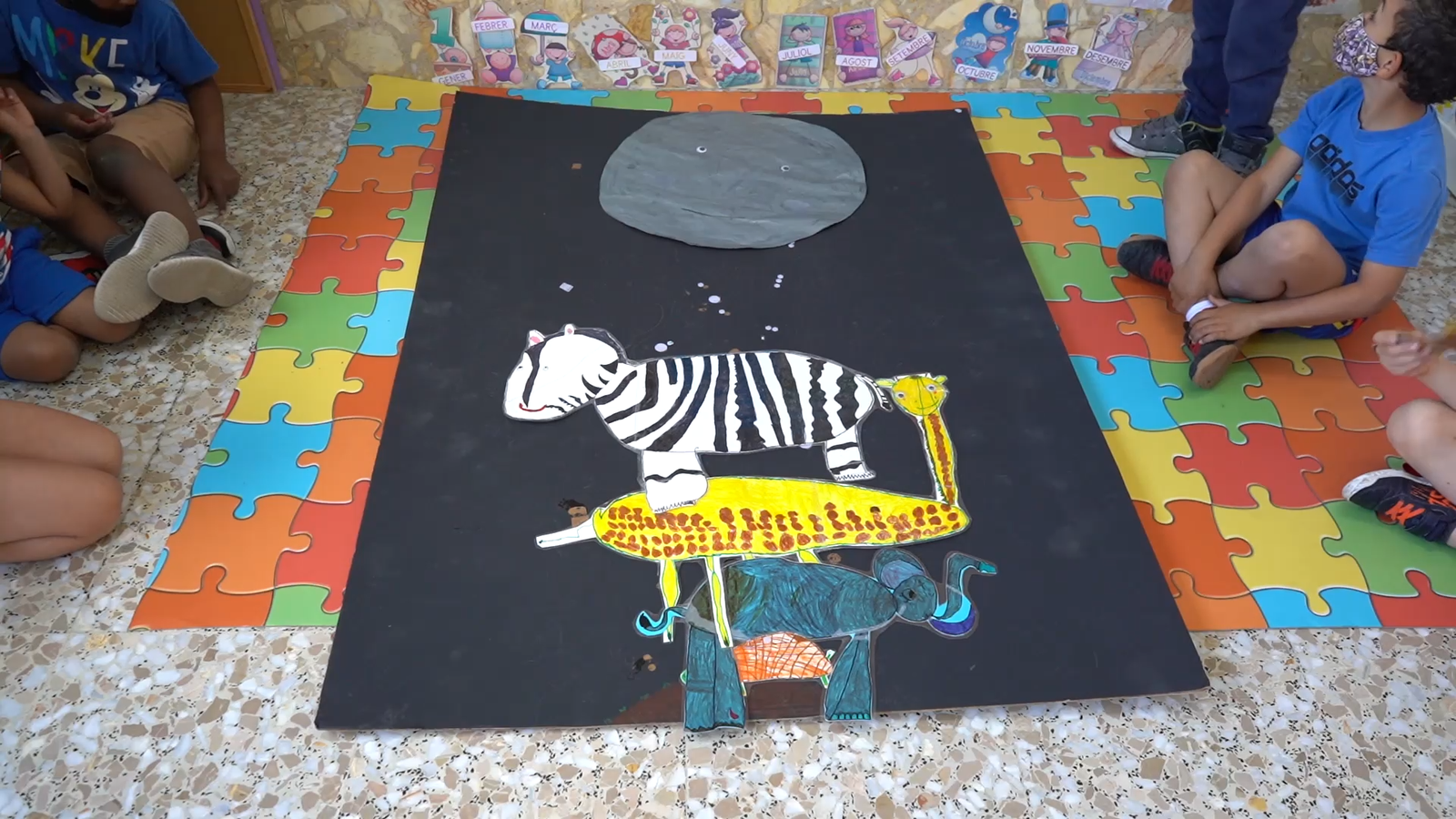 DE QUÈ FA GUST LA LLUNA?