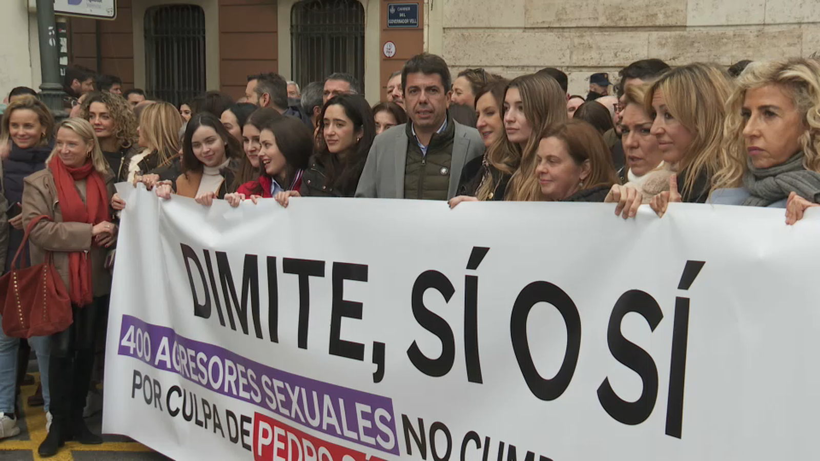 Concentració del PP a València contra la llei del 'només sí és sí'