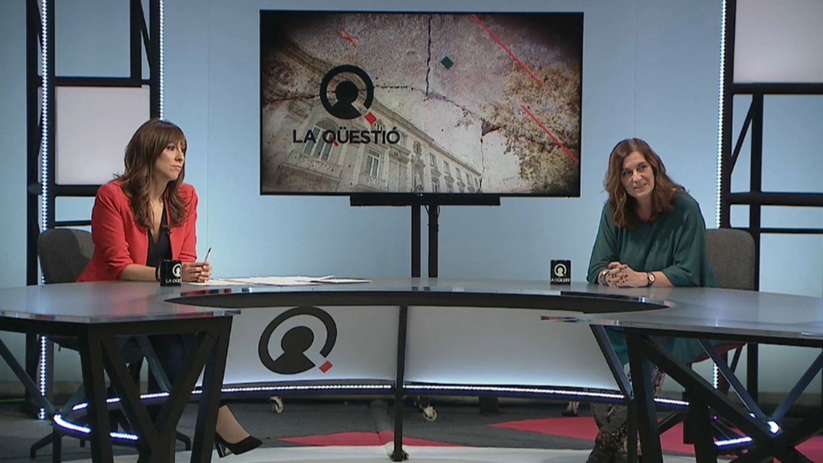 ‘La qüestió’ analitza l’estat de la justícia espanyola