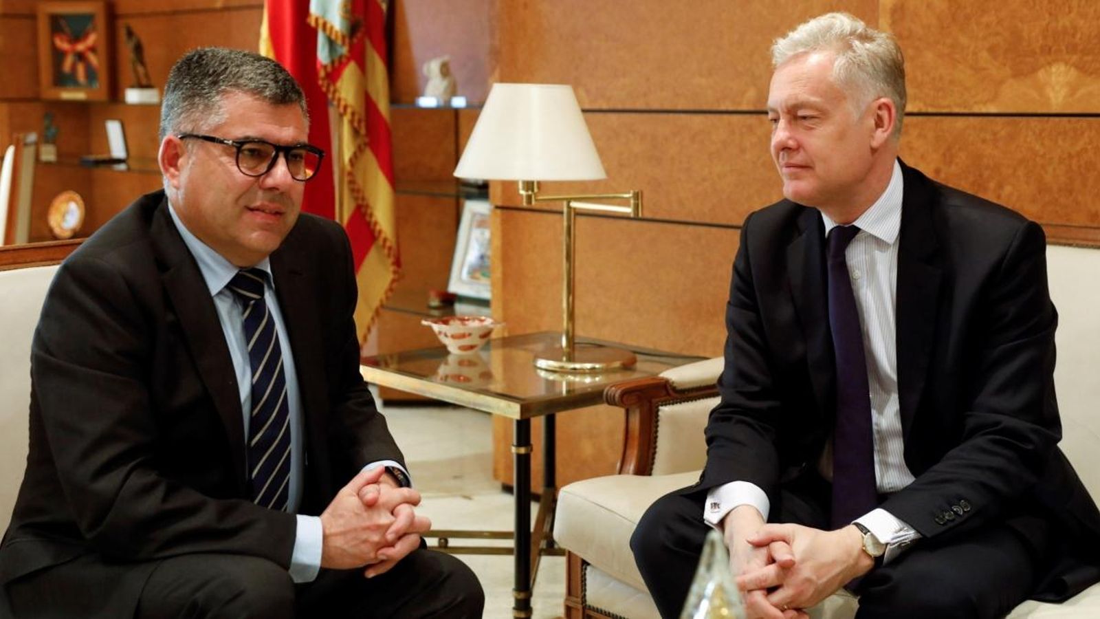El delegat de govern a la Comunitat Valenciana, Juan Carlos Fulgencio, i l'ambaixador britànic, Simon Manley