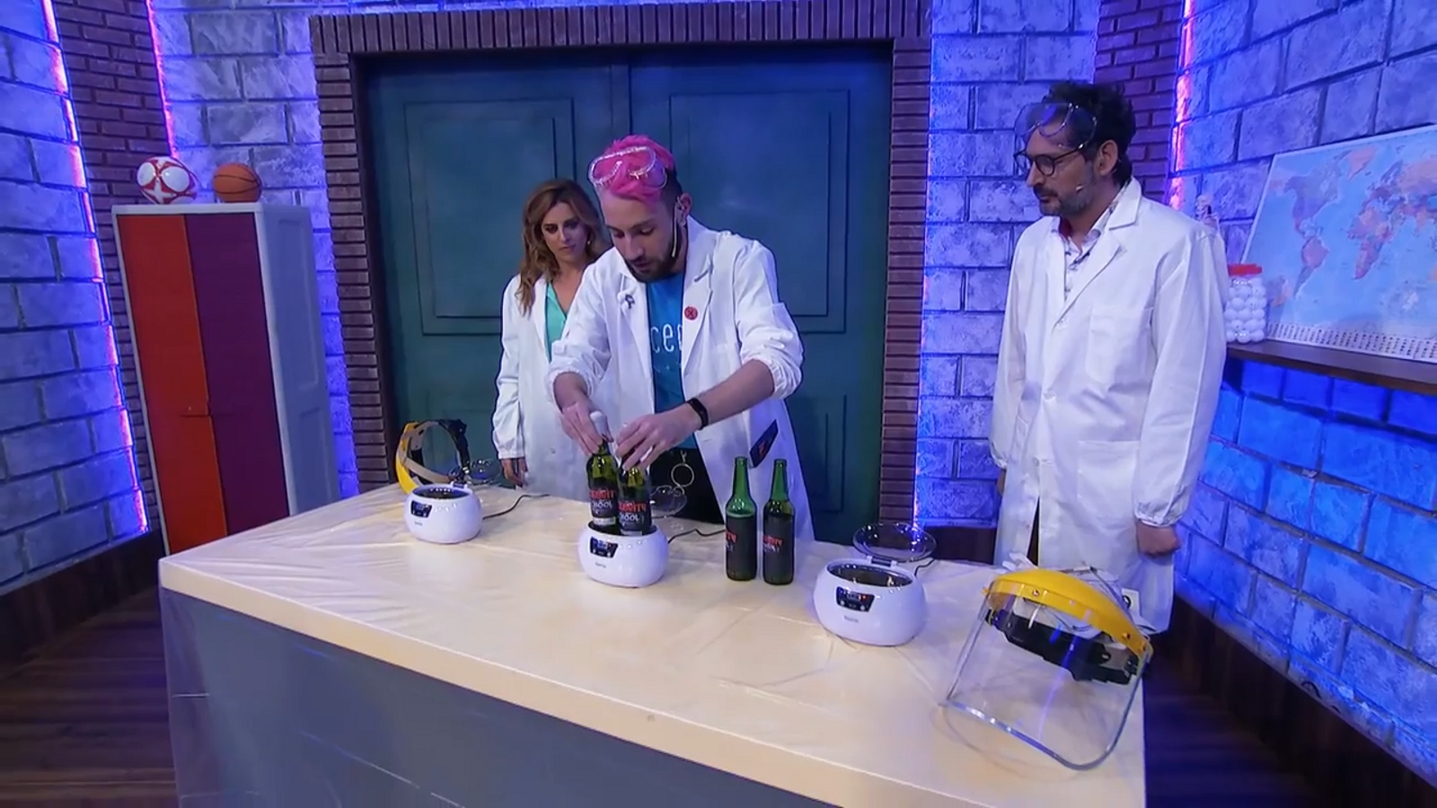 09.05.2020 | Celebrity School