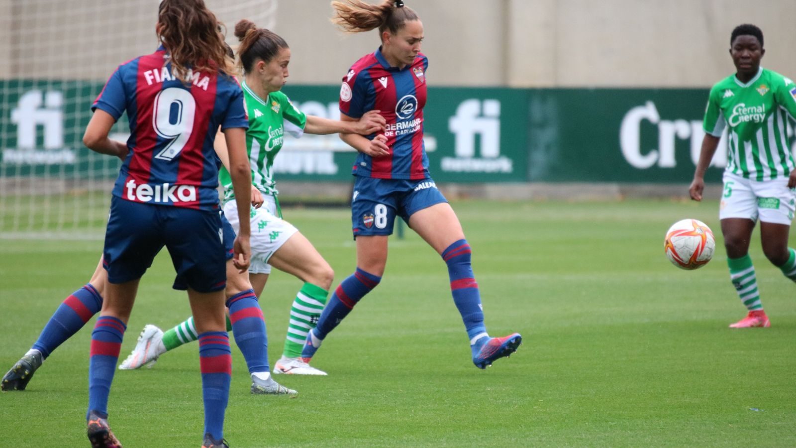 Imatge del partit entre el Betis i el Llevant