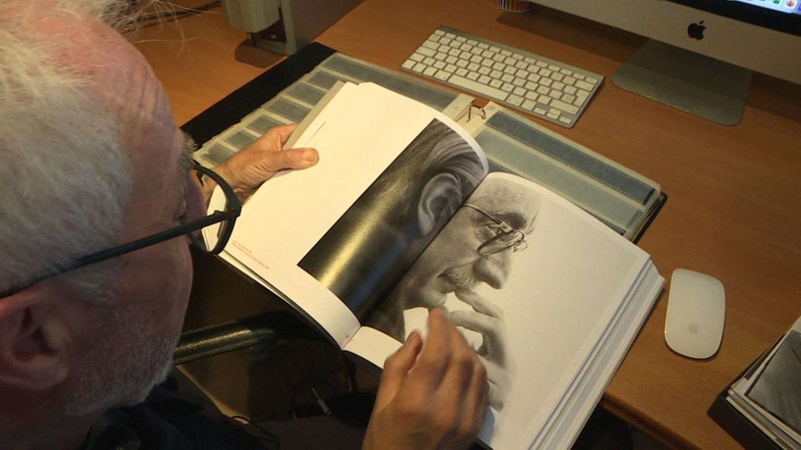 L'objectiu del fotògraf Andrés Castillo va ser testimoni de l'efervescència cultural dels anys 80 i 90