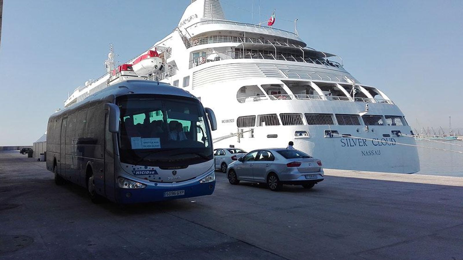 Imatge d'arxiu d'un creuer al port de Castelló