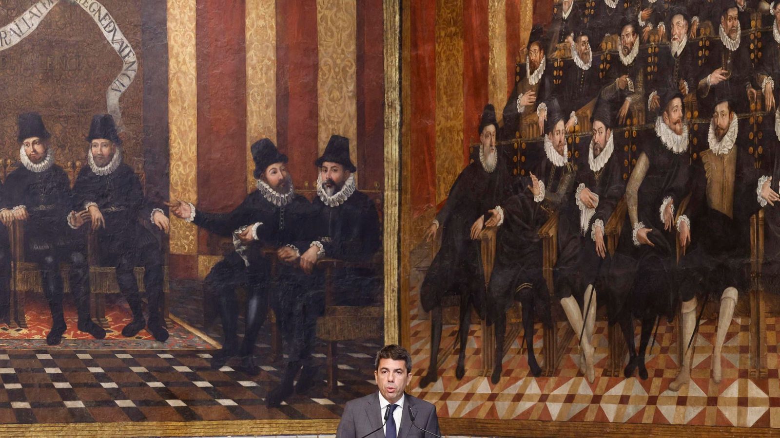 Mazón, este dimarts des del Saló de Corts del Palau de la Generalitat