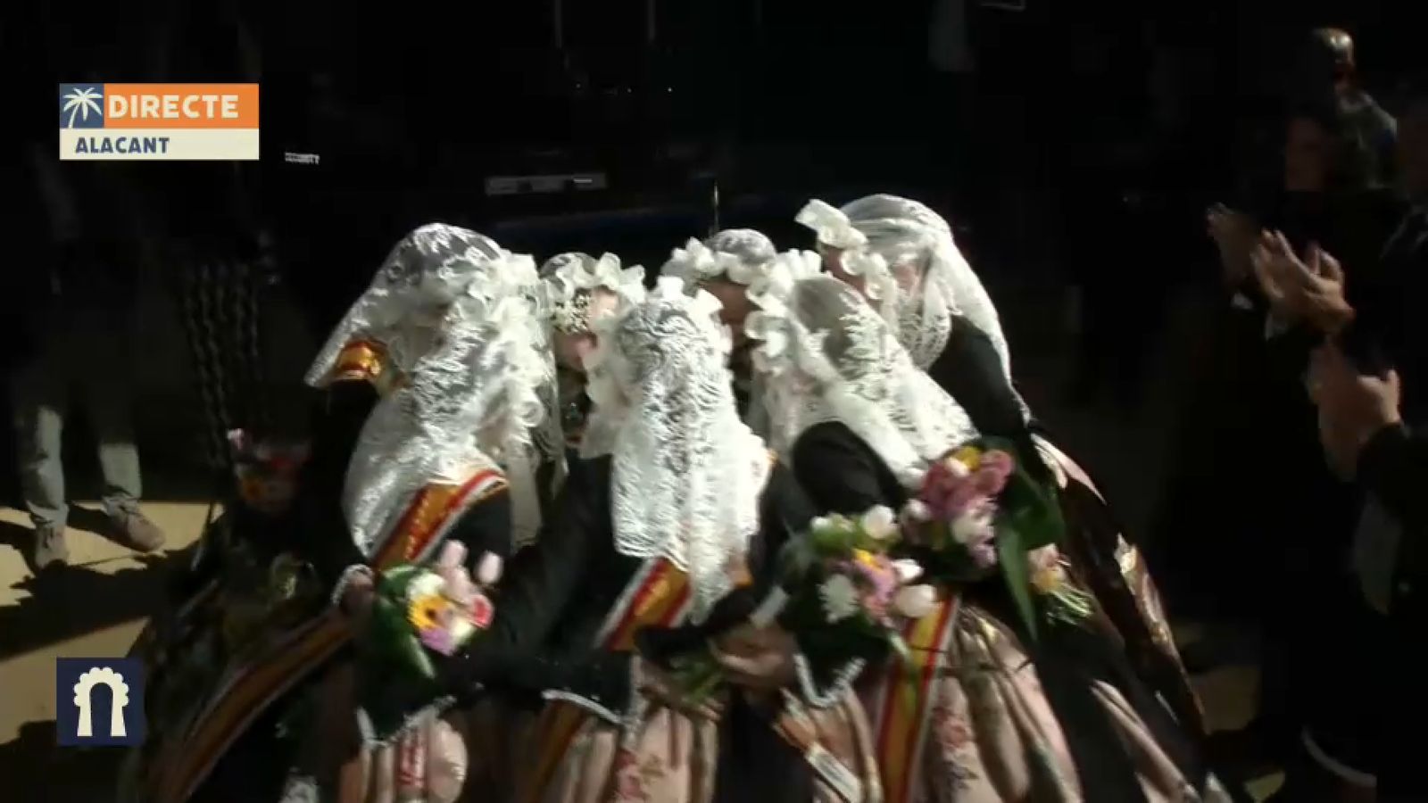 Comiat d'Inés Llavador i les seues dames d'honor