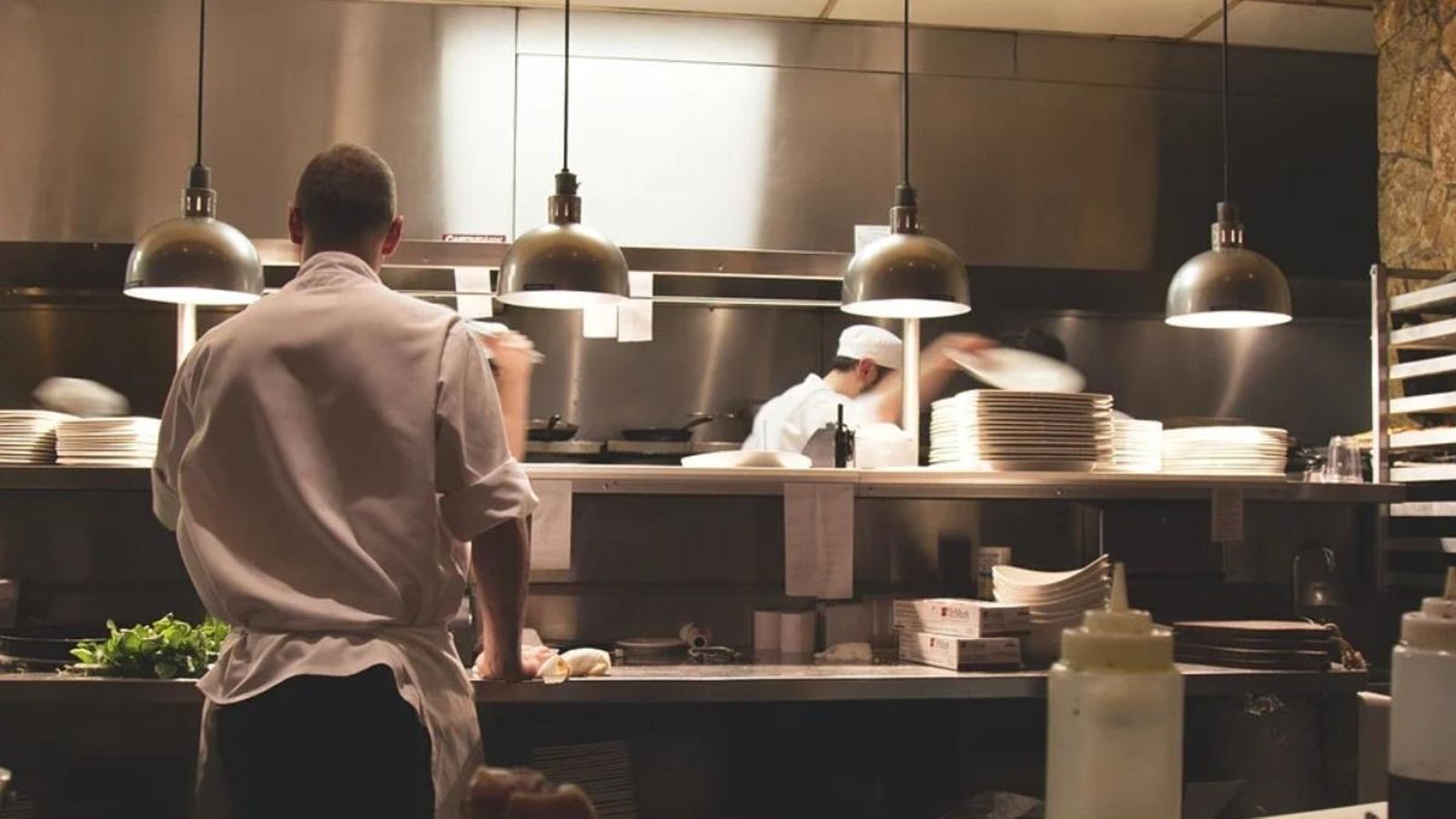 Imatge d'arxiu de la cuina d'un restaurant