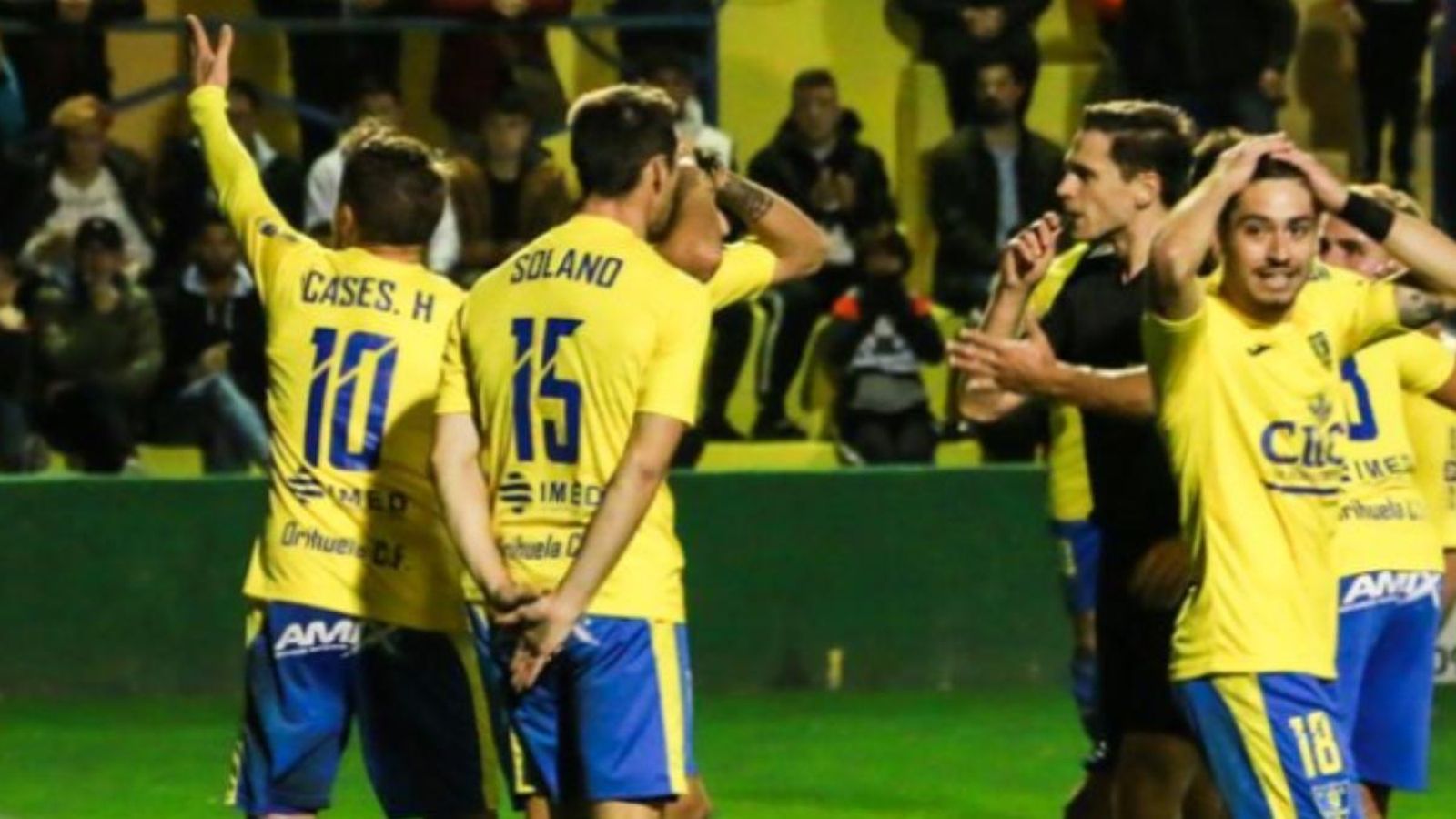 Final del partit entre el Cornellà i l'Oriola