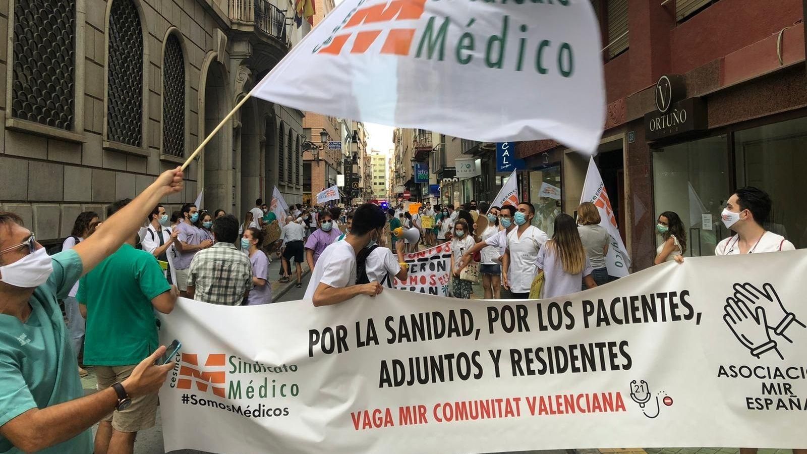 Imatge d'arxiu d'una manifestació dels metges MIR