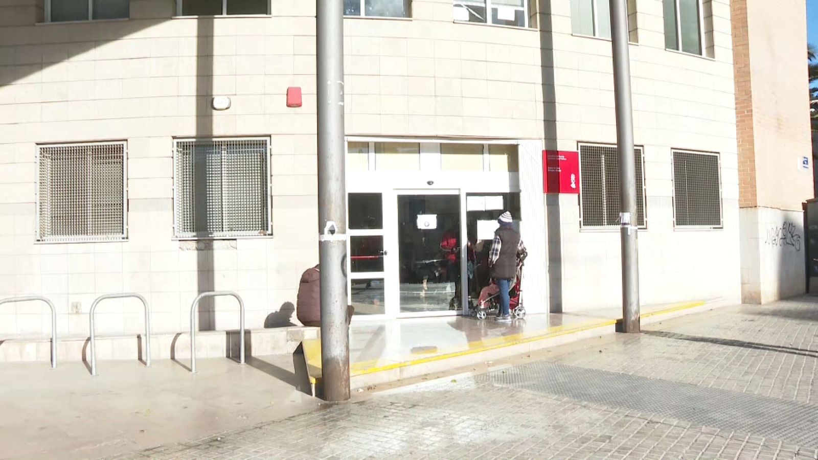 Centre de salut Salvador Allende de València, on ha vaga de metges havia reduït aquest dilluns les atencions sanitàries