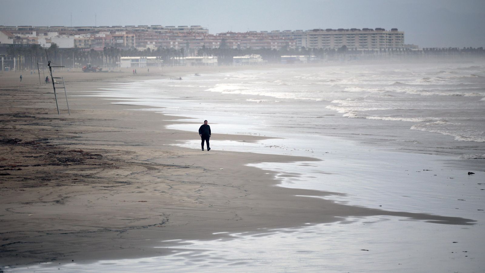 La franja litoral és la que més pluges ha recollit durant la nit de dimarts