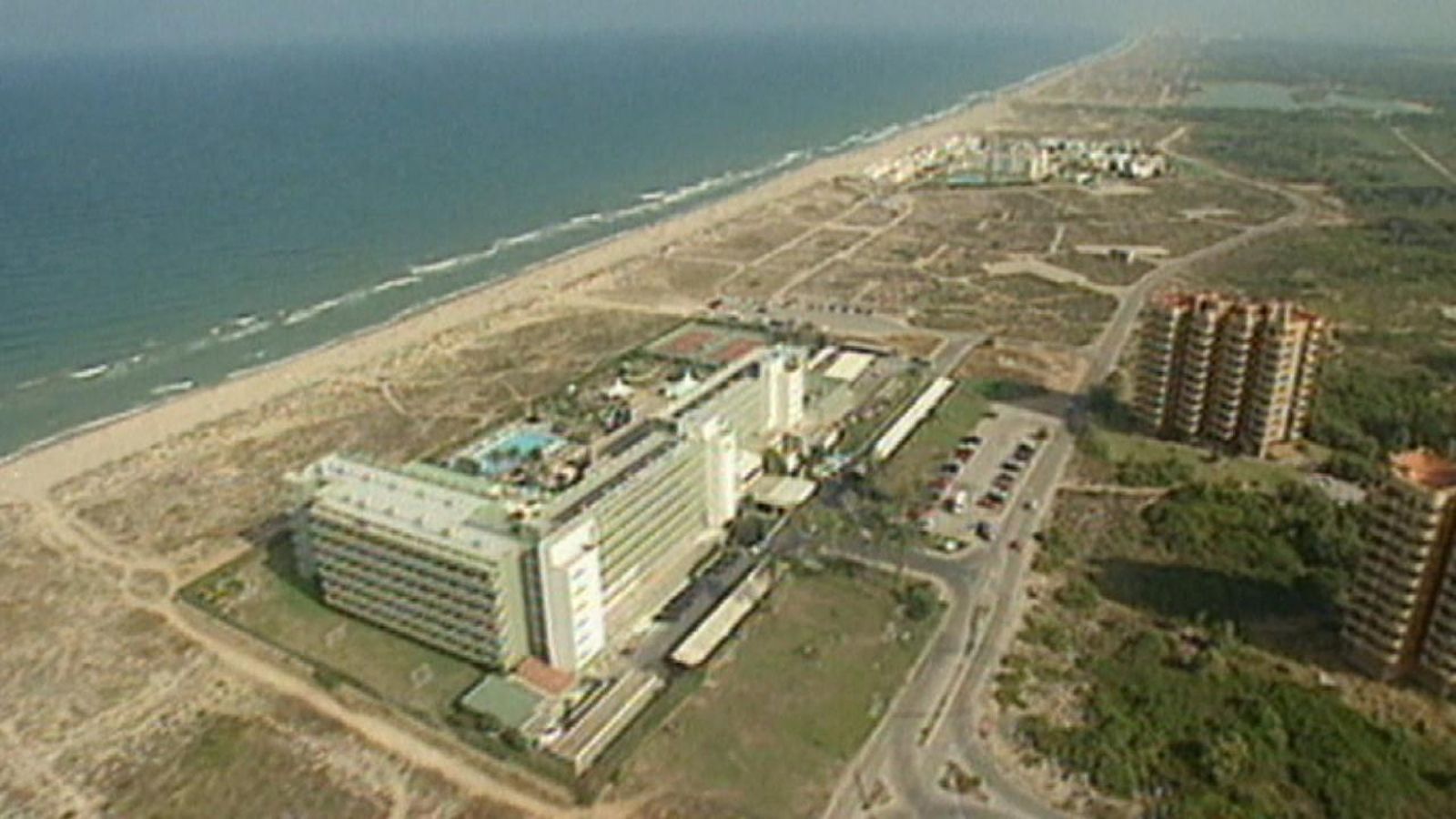 Després de 12 anys, l'hotel Sidi Saler està molt deteriorat