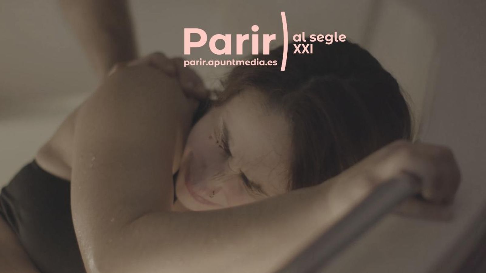 El documental mostra el procés d’embaràs de cinc dones i el naixement dels seus nadons a l’Hospital Universitari de La Plana.