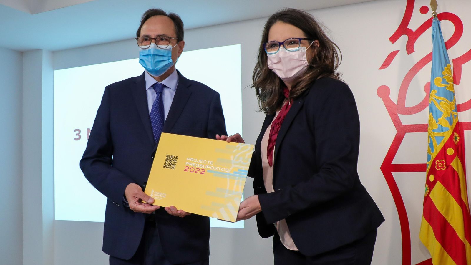 Vicent Soler i Mónica Oltra en la presentació dels pressuposts de la Generalitat en una imatge d'arxiu