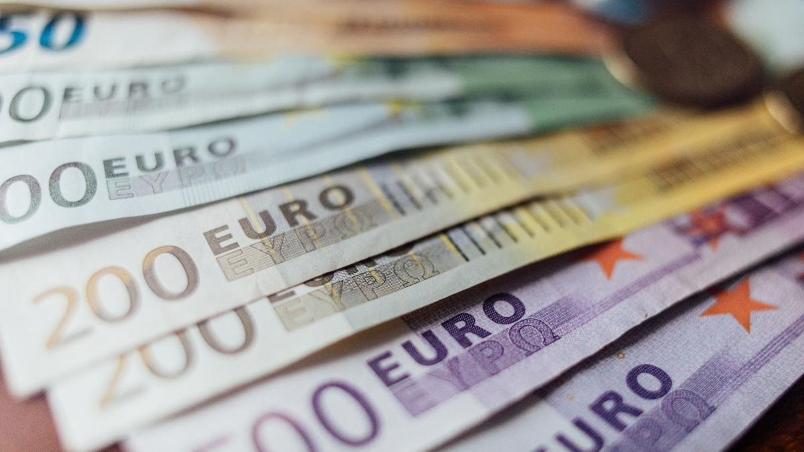 El PIB valencià caurà un 10,7% el 2020 i la taxa d'atur se situarà en el 16,6%
