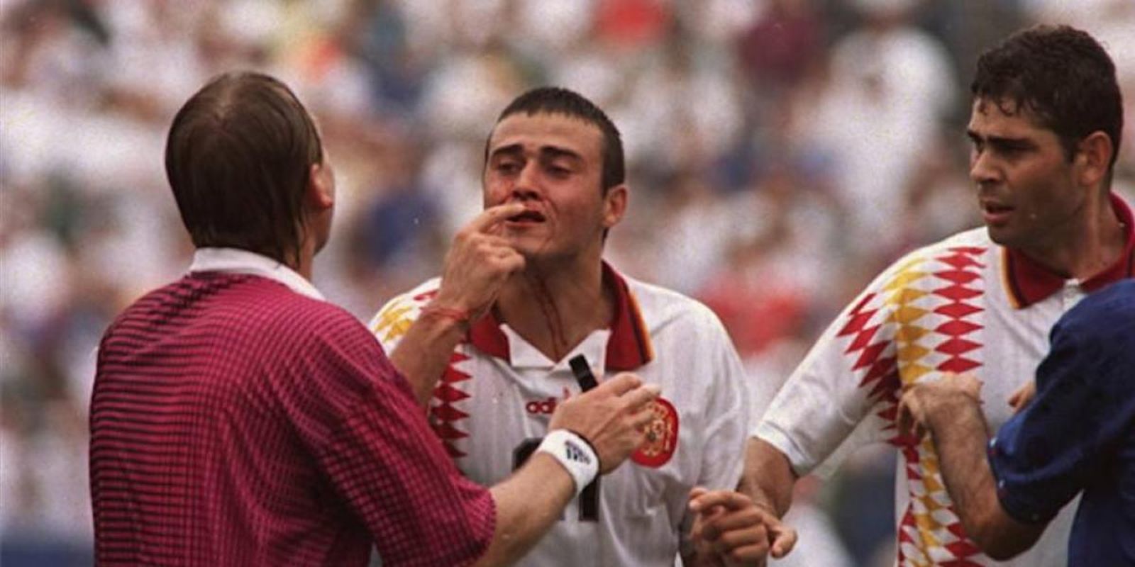 Imatge de la colzada de Tassotti a Luis Enrique