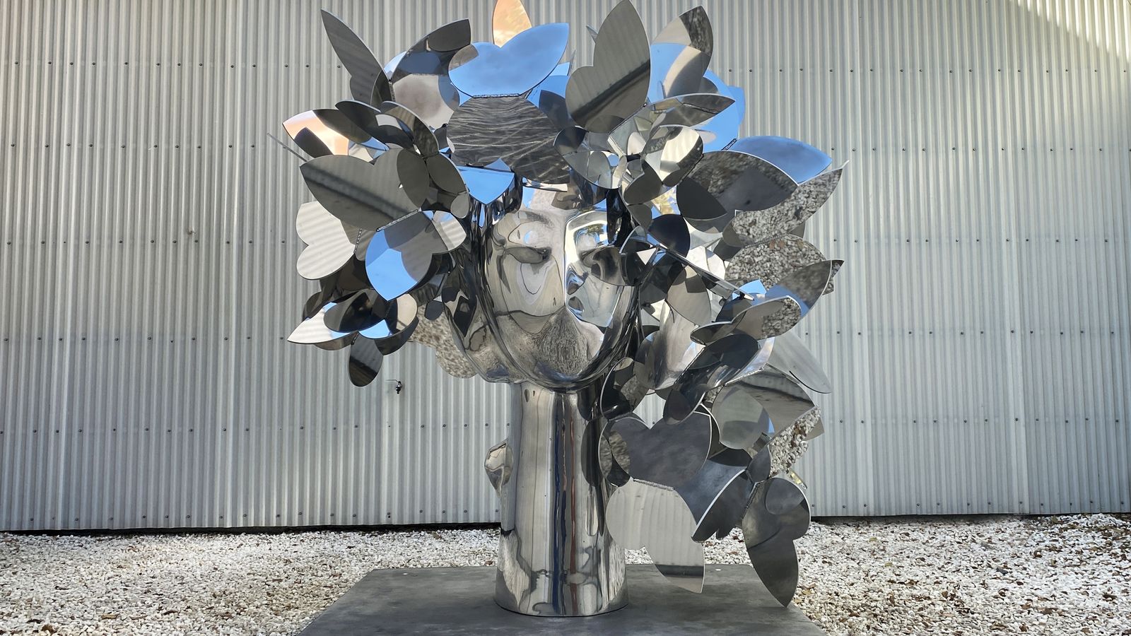 En imatge, una de les escultures de Valdés que estaran presents al seu espai a València